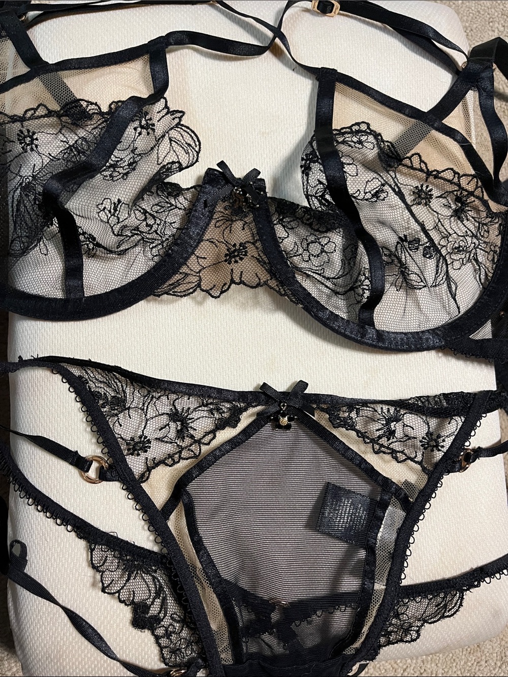 Honey Birdette Emma set Sheer Lace Underwire Bra & Thong Set - Black - Picture 10 of 12